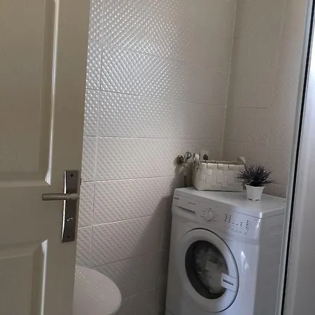 Semesterbostad İdil House *